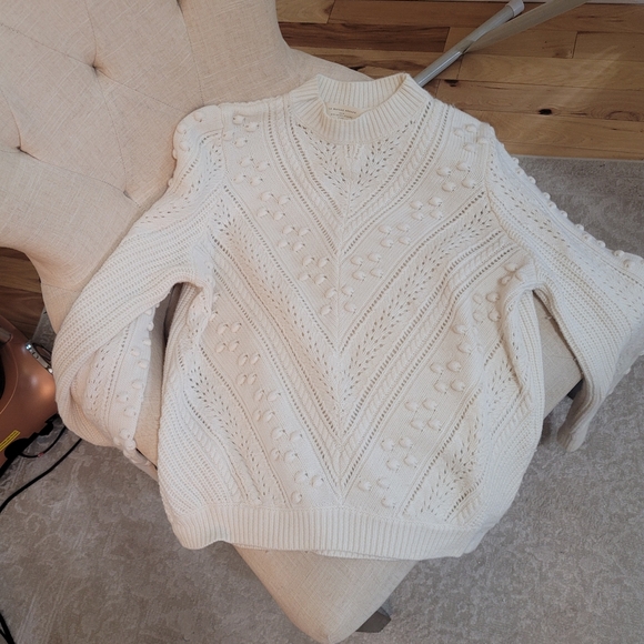 SEZANE Elegant Cream Women's Sweater - Picture 4 of 7